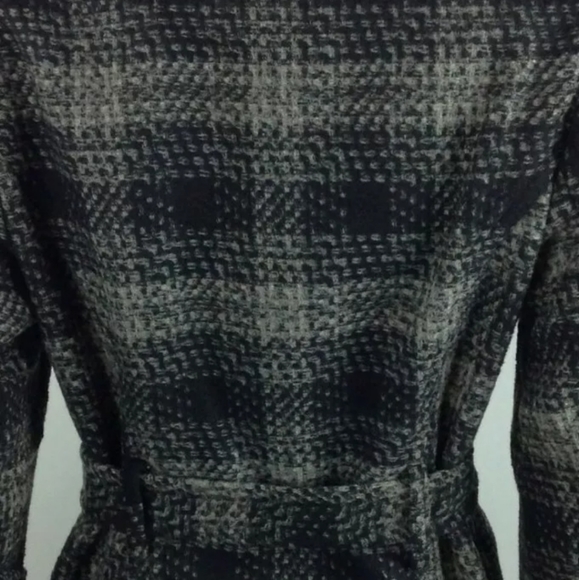 Jacket - Picture 3 of 8